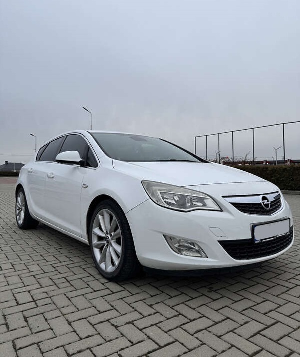 Lumina X1